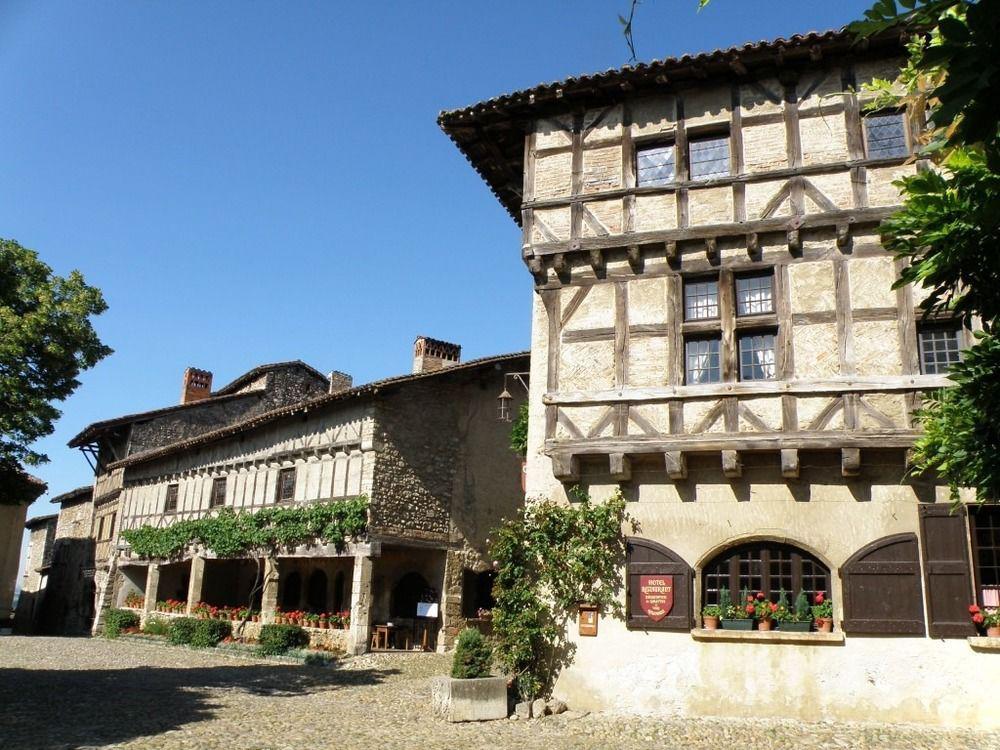 Hostellerie Du Vieux Pérouges Buitenkant foto