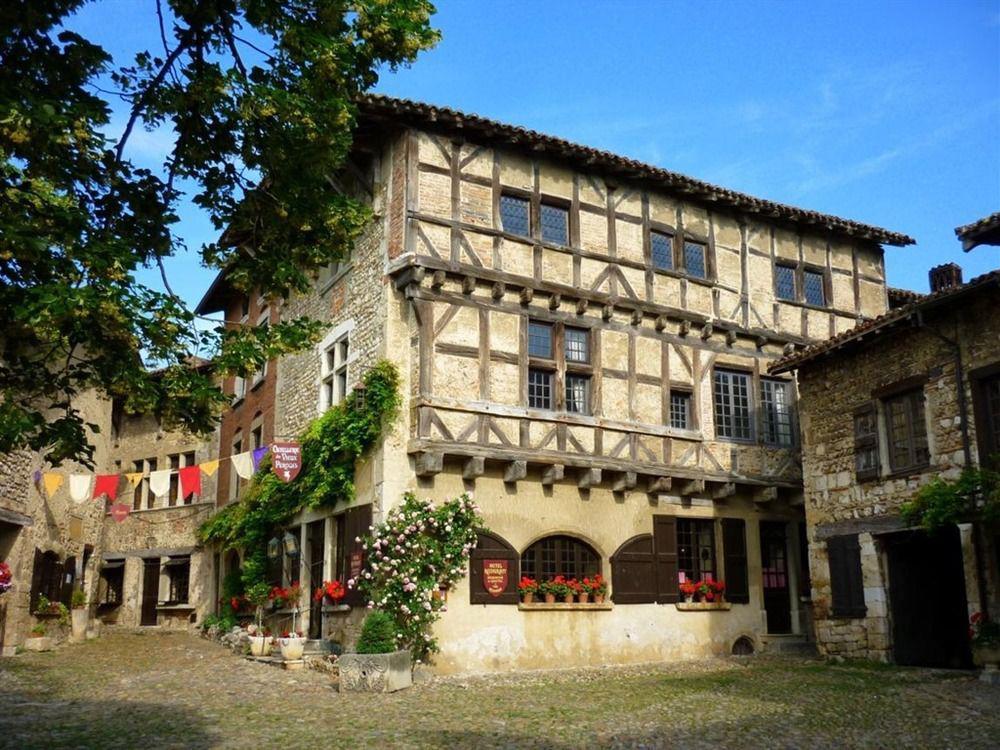 Hostellerie Du Vieux Pérouges Buitenkant foto