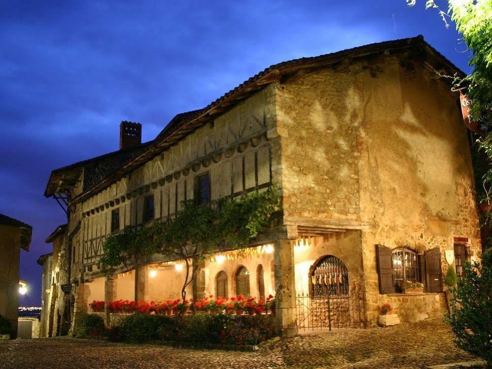 Hostellerie Du Vieux Pérouges Buitenkant foto