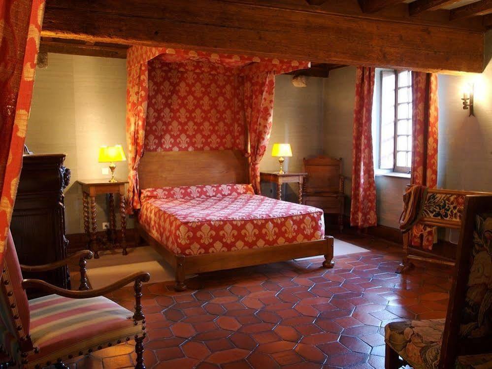 Hostellerie Du Vieux Pérouges Buitenkant foto